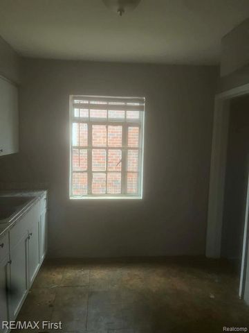 14338 Lauder Street, Detroit, MI 48227