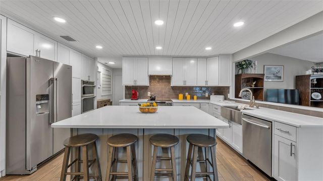 64 PINE FOREST DRIVE, Haines City, FL 33844