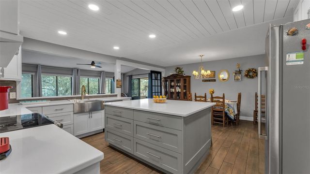 64 PINE FOREST DRIVE, Haines City, FL 33844