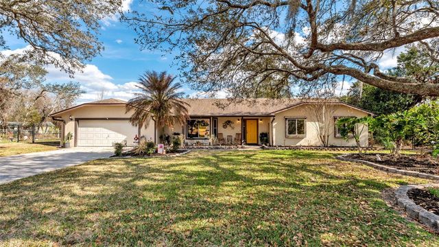 64 PINE FOREST DRIVE, Haines City, FL 33844