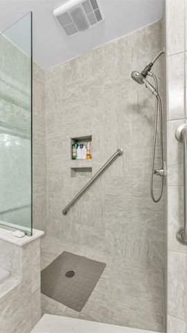 64 PINE FOREST DRIVE, Haines City, FL 33844