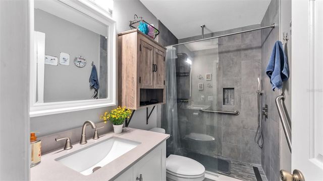 64 PINE FOREST DRIVE, Haines City, FL 33844