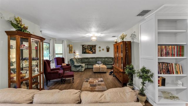 64 PINE FOREST DRIVE, Haines City, FL 33844