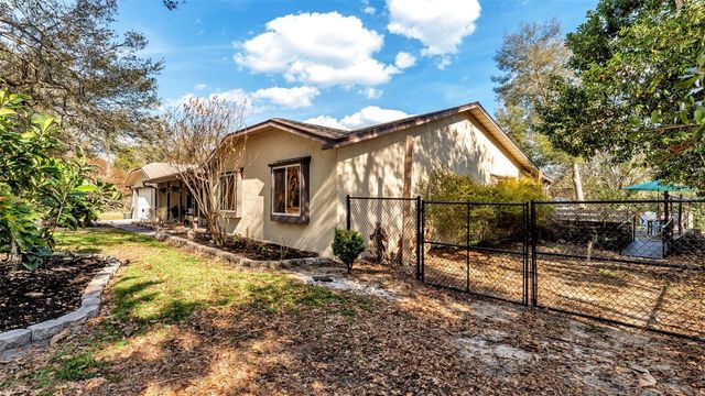 64 PINE FOREST DRIVE, Haines City, FL 33844