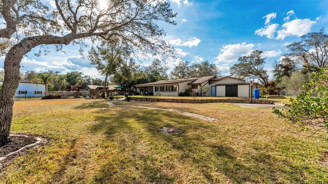 64 PINE FOREST DRIVE, Haines City, FL 33844