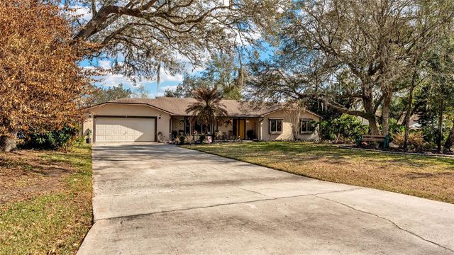 64 PINE FOREST DRIVE, Haines City, FL 33844
