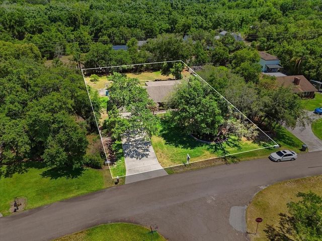 64 PINE FOREST DRIVE, Haines City, FL 33844