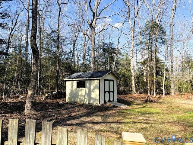 4520 Marcella Ln, New Kent, VA 23141