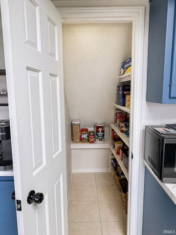 10433 Cherry Creek Road, Fort Wayne, IN 46818
