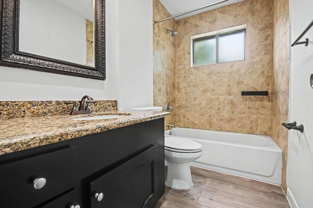 1227 Mission Drive, La Porte, TX 77571