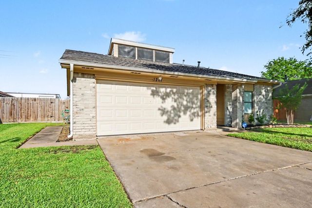 1227 Mission Drive, La Porte, TX 77571