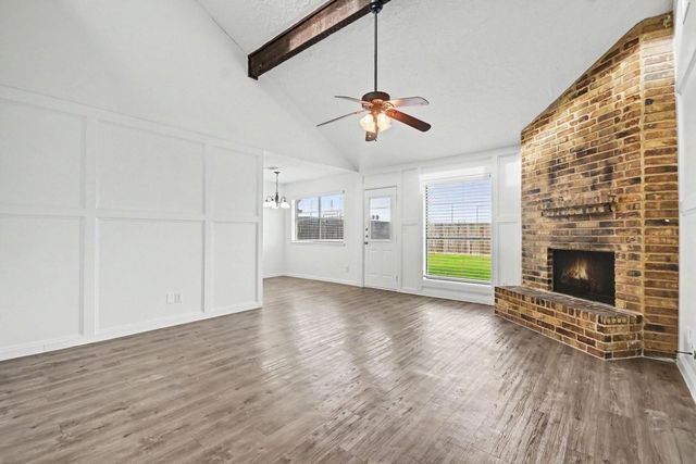 1227 Mission Drive, La Porte, TX 77571