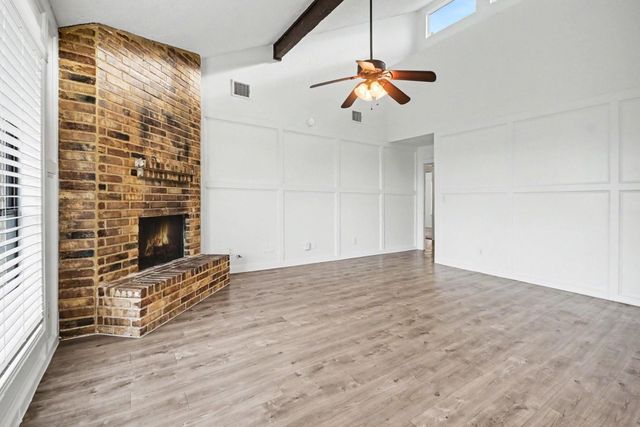 1227 Mission Drive, La Porte, TX 77571