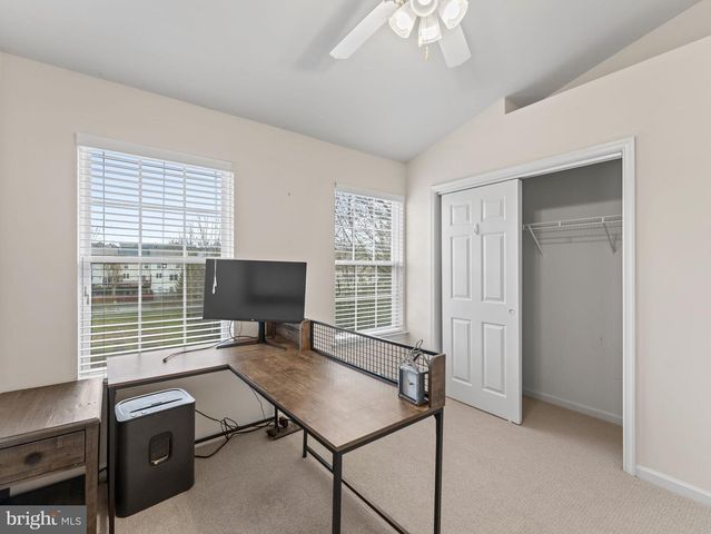 8873 ROYAL DOULTON LN, Fairfax, VA 22031