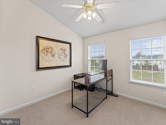 8873 ROYAL DOULTON LN, Fairfax, VA 22031