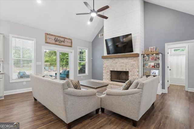 683 Teagle Road, Jackson, GA 30233