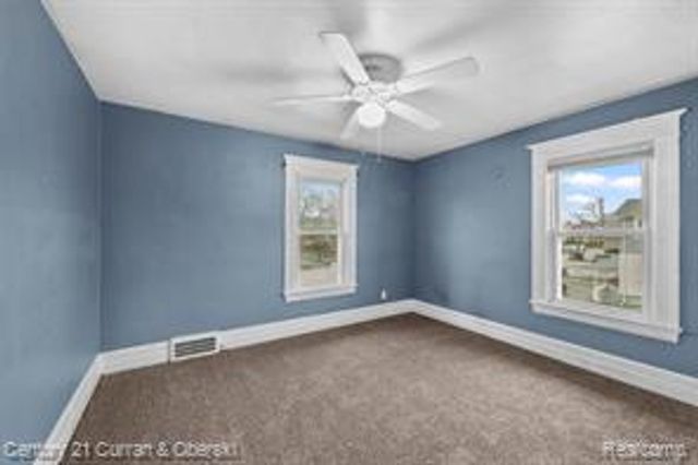 902 S Washington Avenue, Royal Oak, MI 48067