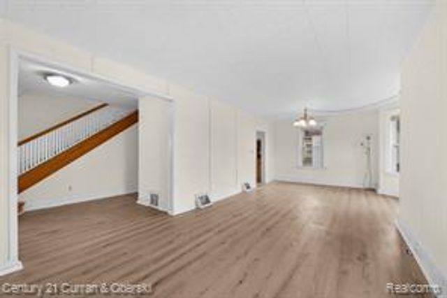 902 S Washington Avenue, Royal Oak, MI 48067