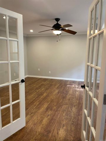 14 Evergreen, Little Rock, AR 72227