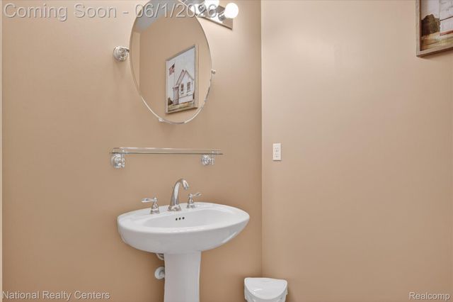 13691 Basswood Circle, Van Buren Charter Township, MI 48111