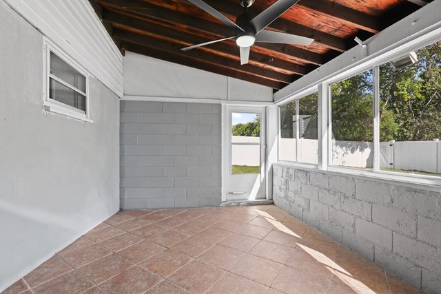 6 Saugus Avenue A, Saugus, MA 01906