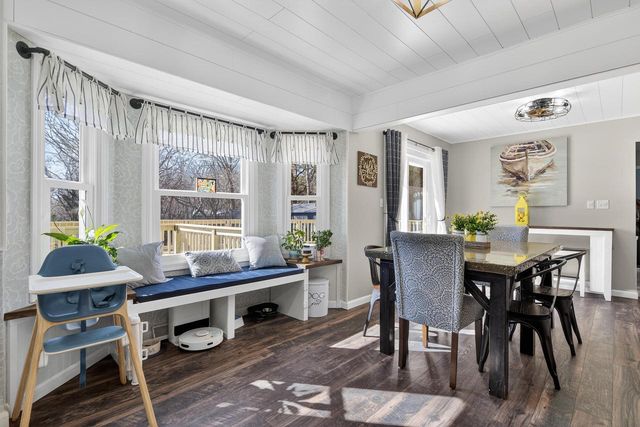 S43W33485 Edwards DRIVE, Dousman, WI 53118