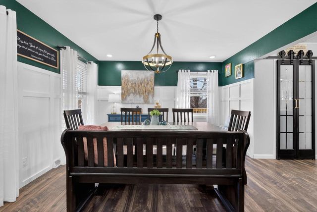 S43W33485 Edwards DRIVE, Dousman, WI 53118