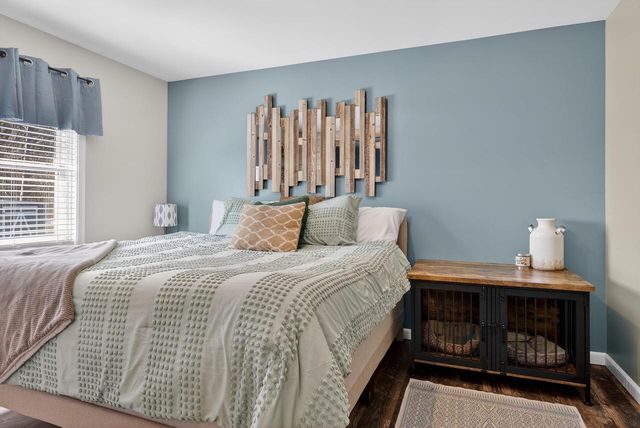 S43W33485 Edwards DRIVE, Dousman, WI 53118