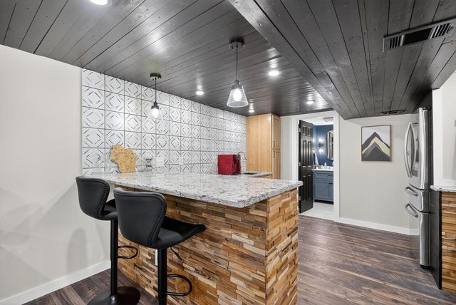 S43W33485 Edwards DRIVE, Dousman, WI 53118