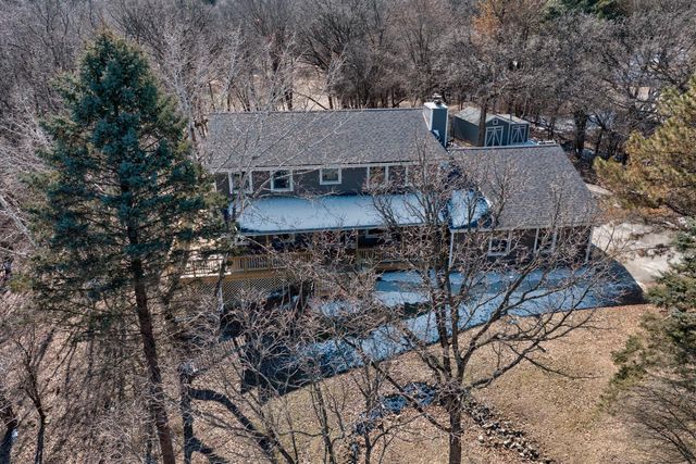 S43W33485 Edwards DRIVE, Dousman, WI 53118