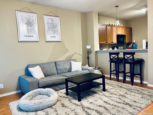 6126 S Jolie, San Antonio, TX 78240