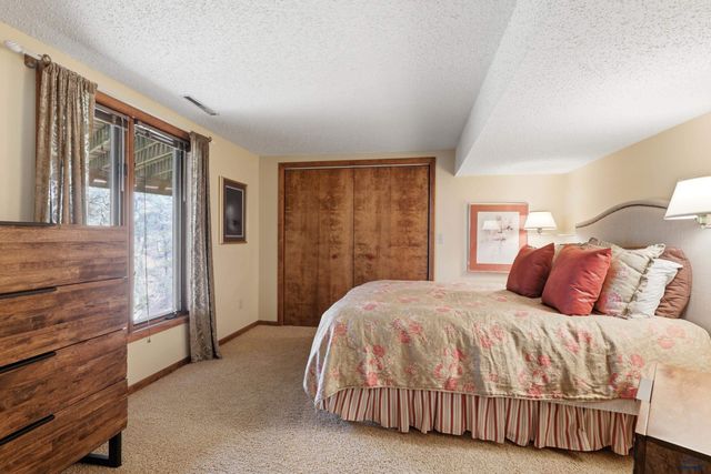 4338 TIMBERLANE PL, Rapid City, SD 57702