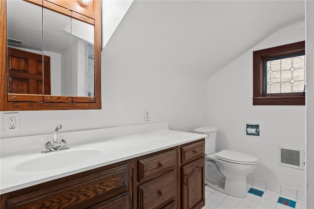 810 Collier, Carnegie, PA 15106