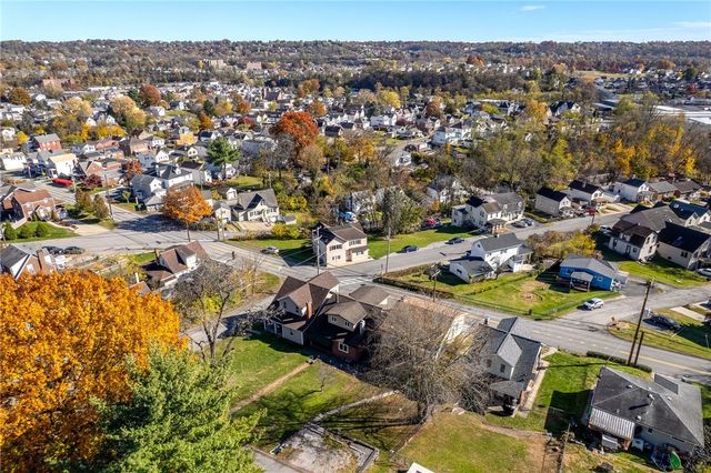 810 Collier, Carnegie, PA 15106