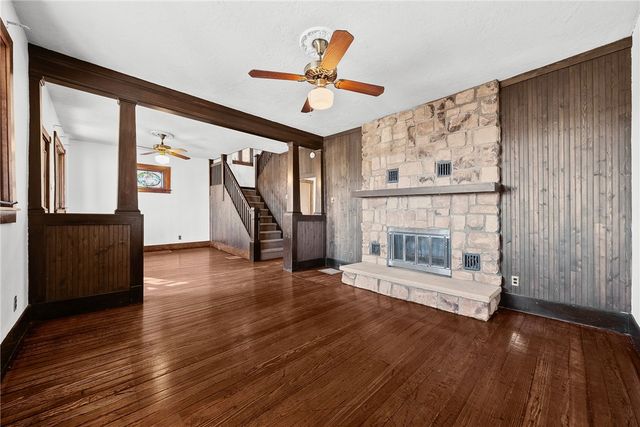 810 Collier, Carnegie, PA 15106