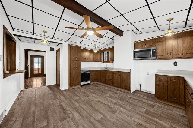 810 Collier, Carnegie, PA 15106