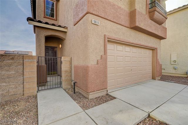 10610 Blue Larkspur Court, Las Vegas, NV 89141