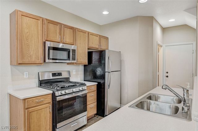 10610 Blue Larkspur Court, Las Vegas, NV 89141