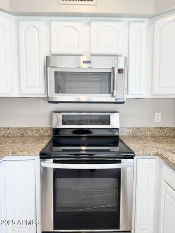 1425 E DESERT COVE Avenue 2, Phoenix, AZ 85020