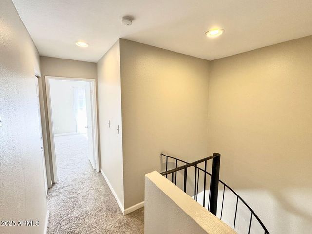 1425 E DESERT COVE Avenue 2, Phoenix, AZ 85020