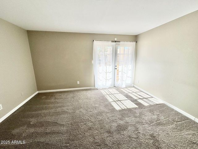 1425 E DESERT COVE Avenue 2, Phoenix, AZ 85020