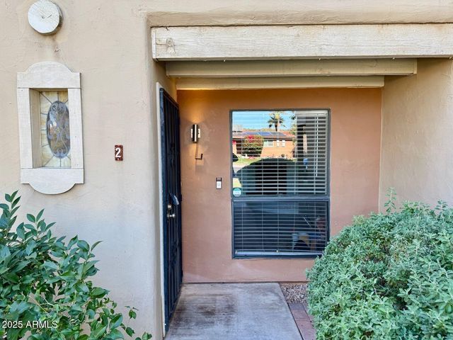 1425 E DESERT COVE Avenue 2, Phoenix, AZ 85020
