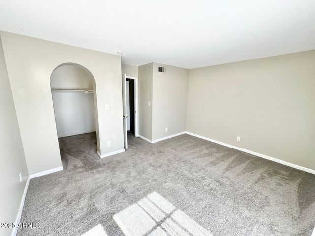 1425 E DESERT COVE Avenue 2, Phoenix, AZ 85020