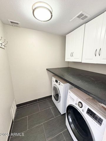 1425 E DESERT COVE Avenue 2, Phoenix, AZ 85020