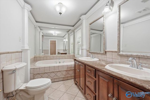 11013 Vivian Drive NW, Huntsville, AL 35810
