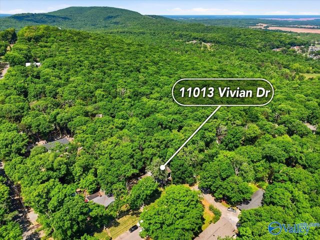 11013 Vivian Drive NW, Huntsville, AL 35810