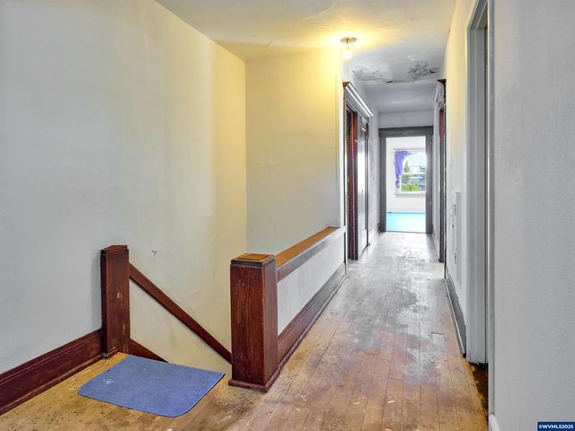 955 Bryan St, Woodburn, OR 97071