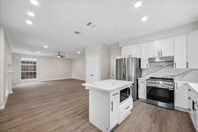 23107 Lodgepoint Drive, Katy, TX 77494