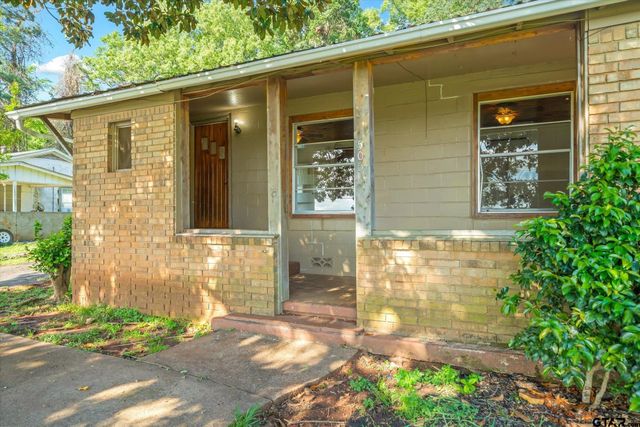 505 N Willis Street, Daingerfield, TX 75638