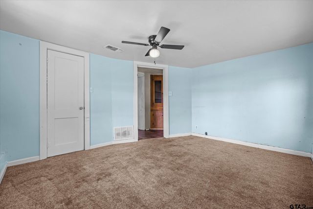 505 N Willis Street, Daingerfield, TX 75638